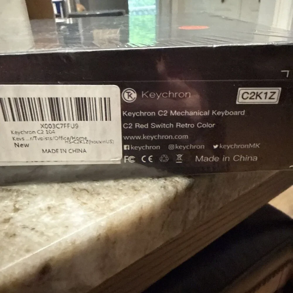 Keychron C2 Mechanical Keyboard w/ Swappable RGB Blacklight Brown Switch New